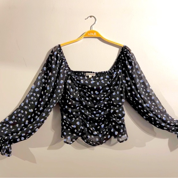 Brand is Pleione , fancy top crop - Picture 2 of 6